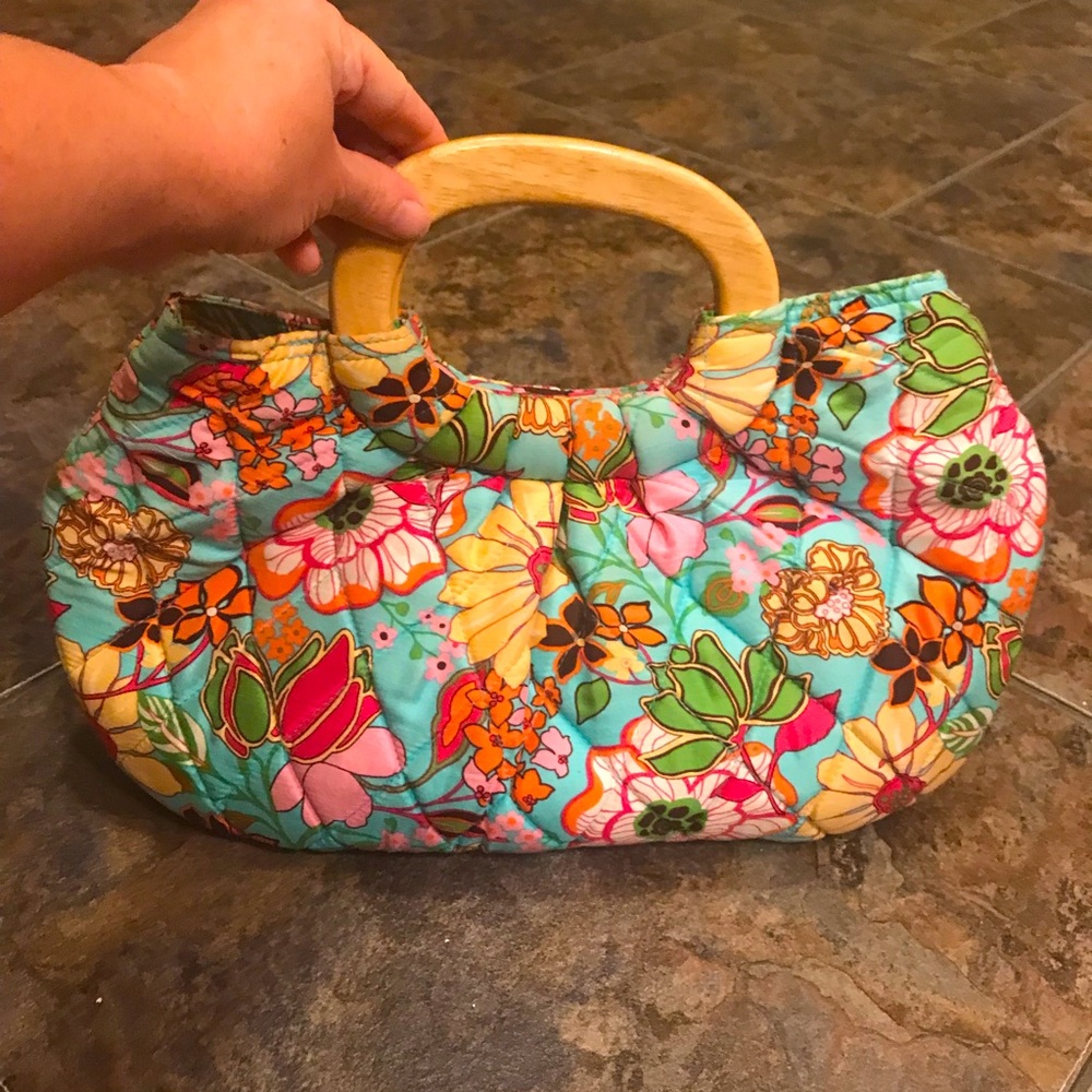 Vera Bradley quilted floral bag